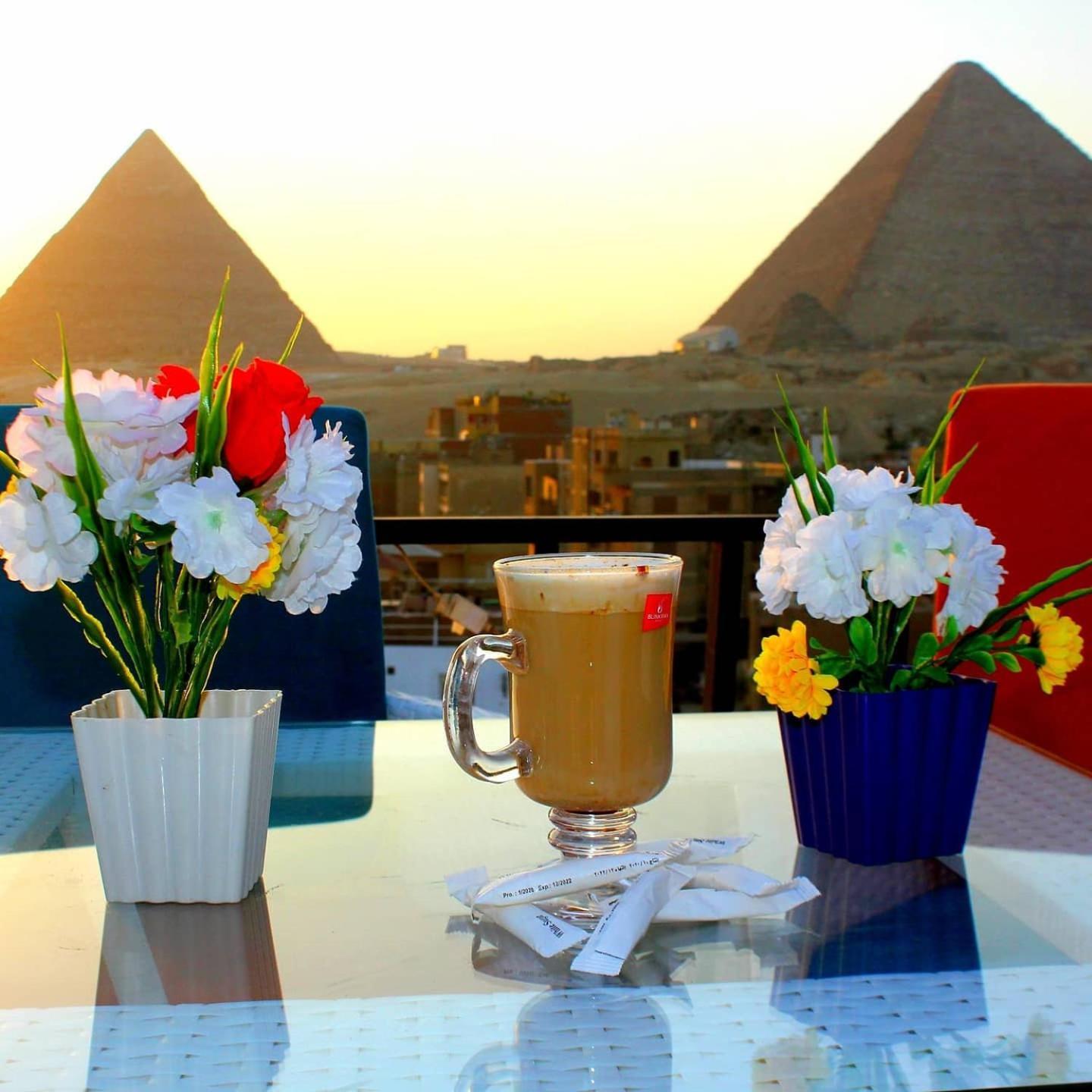 Sunrise Pyramids View Inn Kafret el-Gabal Exteriör bild